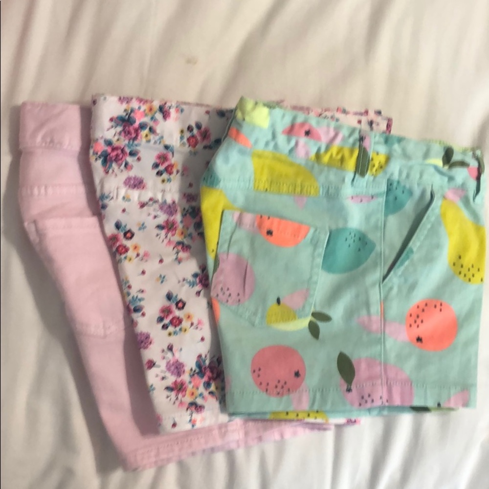 Cat and Jack girls 7/8 shorts